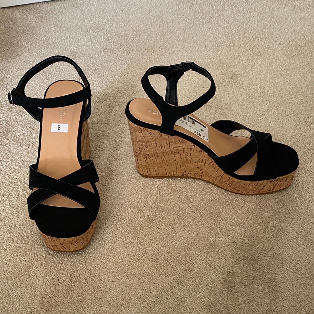 TOP Moda Black Cork Wedges